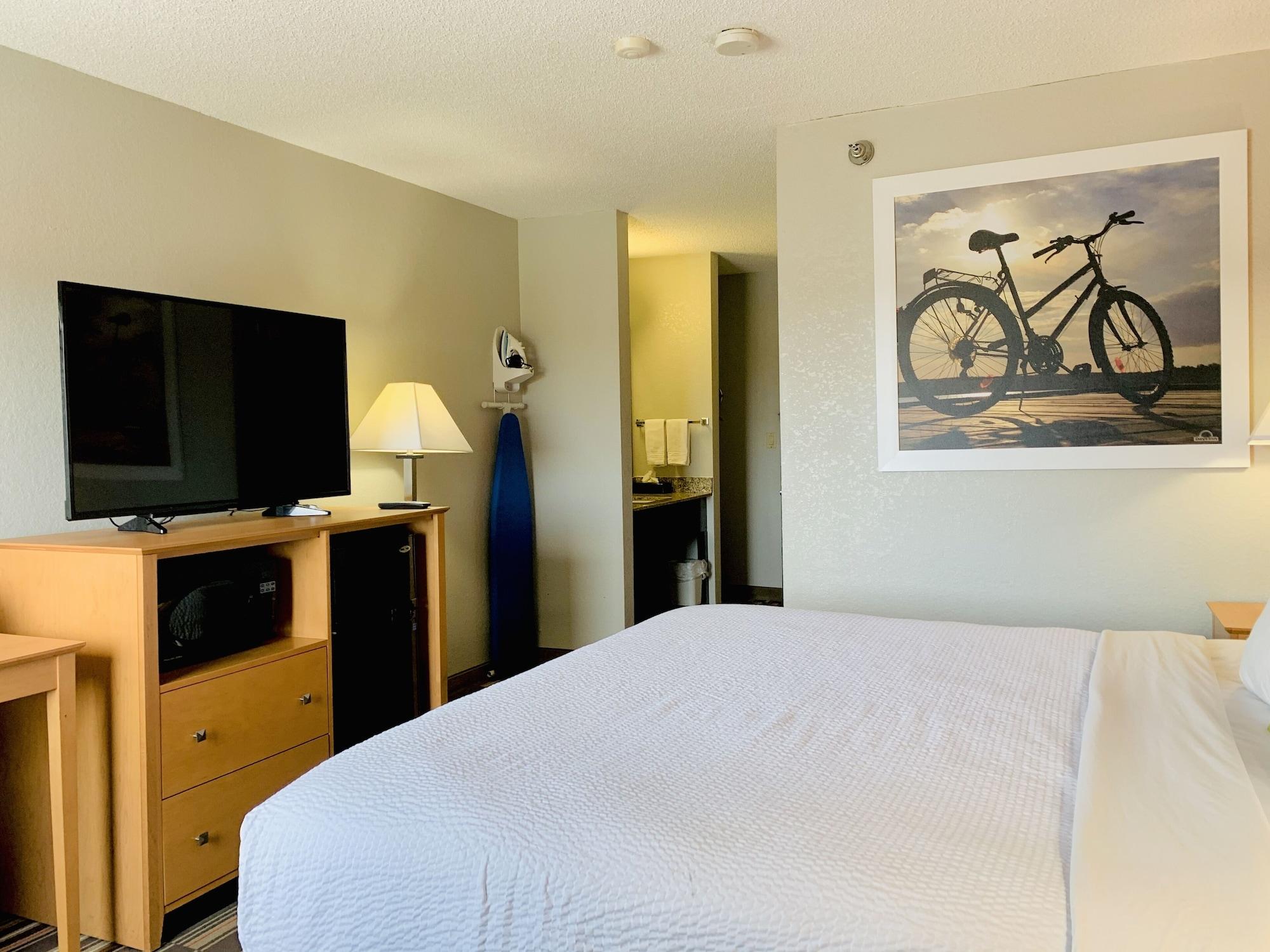 Days Inn By Wyndham Racine/Sturtevant Экстерьер фото