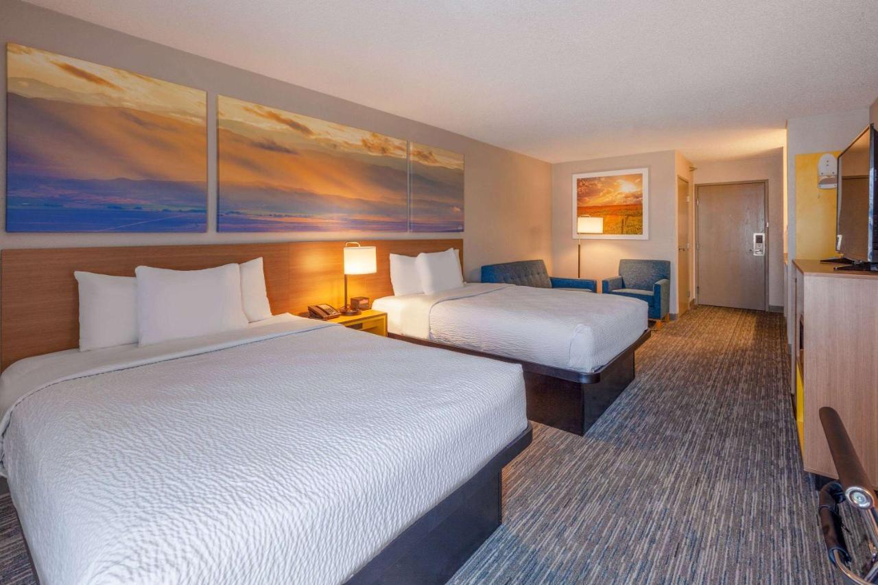 Days Inn By Wyndham Racine/Sturtevant Экстерьер фото