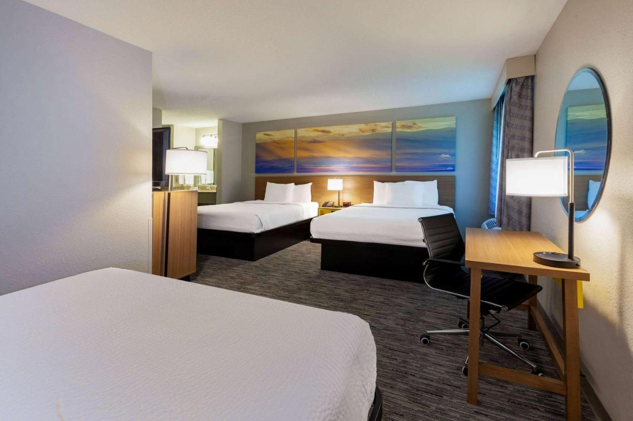 Days Inn By Wyndham Racine/Sturtevant Экстерьер фото