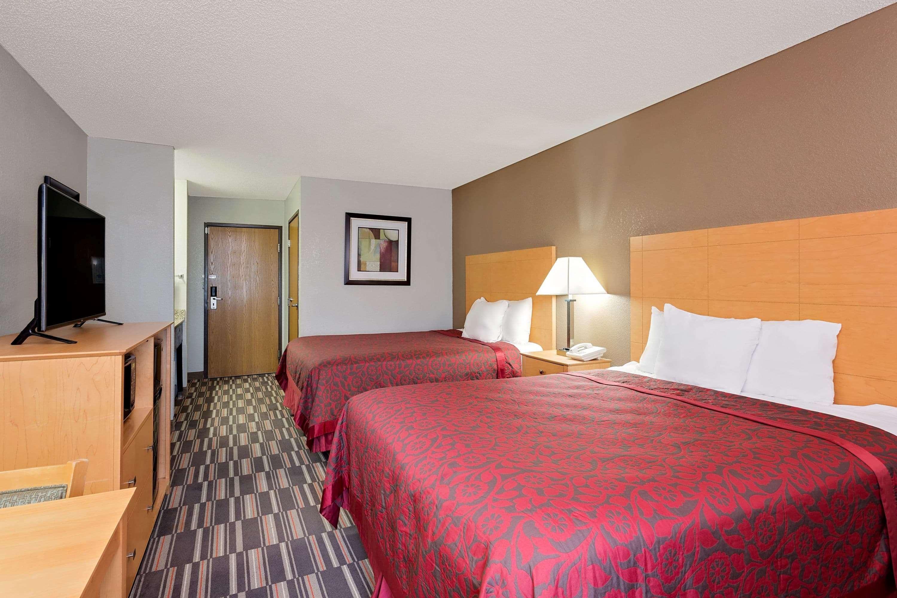 Days Inn By Wyndham Racine/Sturtevant Экстерьер фото